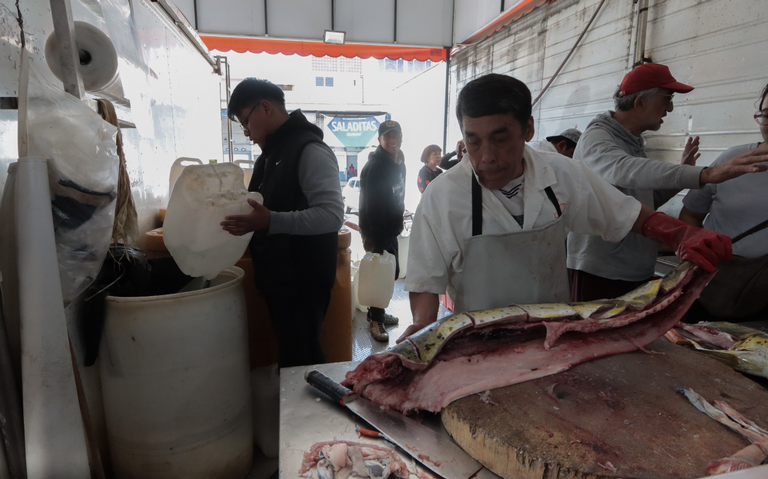 Estrategias de los comerciantes de La Nueva Viga ante la escasez de agua