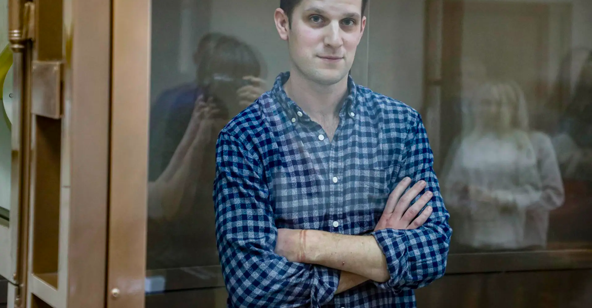 Periodistas con experiencia en Rusia exigen a ministro de Exteriores ruso la liberación de  Evan Gershkovich