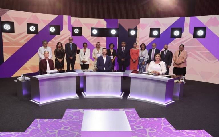 Alianzas y Acusaciones Personales Sobresalen en el Debate
