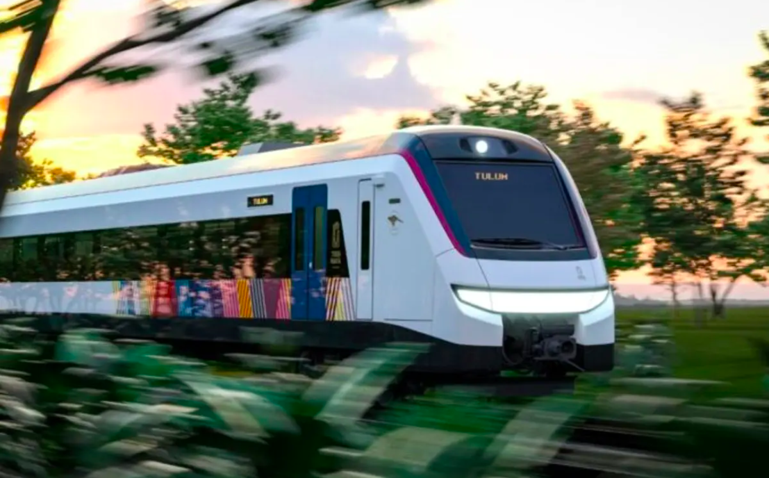 Llegan los primeros vagones del Tren Maya a Cancún