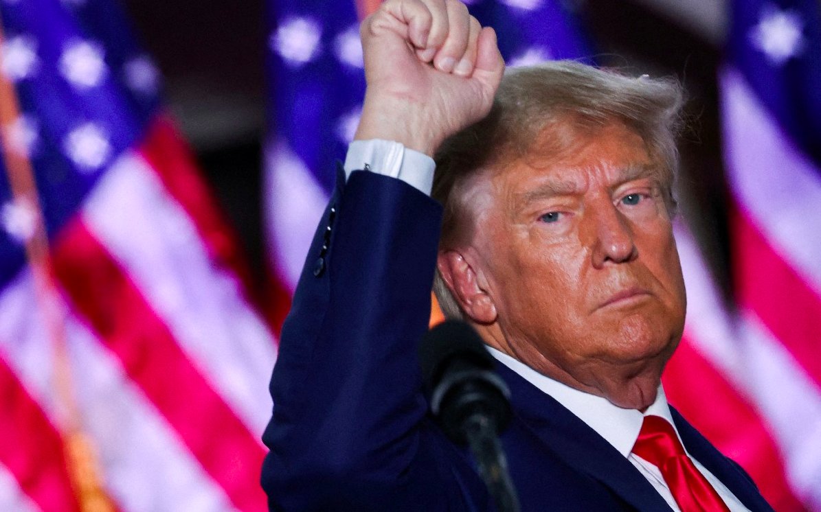 Donald Trump agradece apoyo de sus seguidores tras imputaciones 