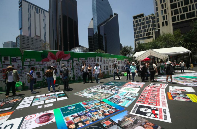 Manifestantes piden que exglorieta de la Palma sea la de Los Desaparecidos 