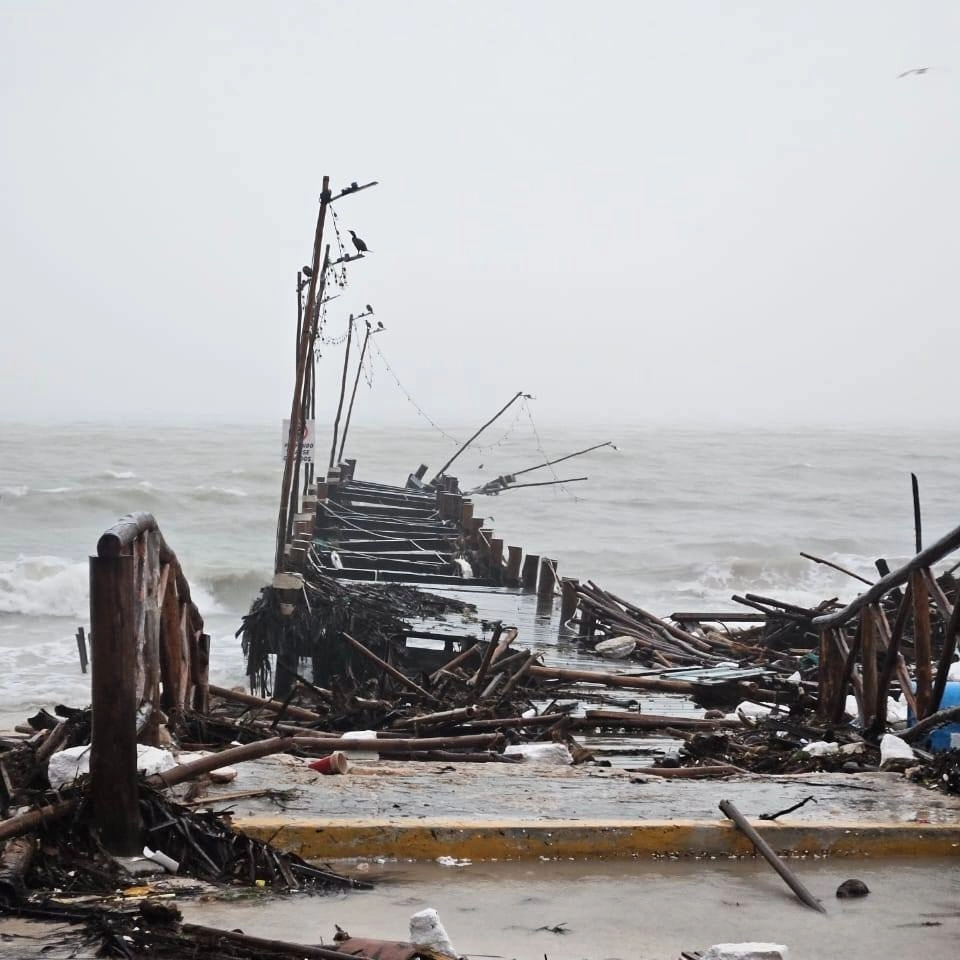 Huracán Milton deja afectaciones en Campeche y Yucatán