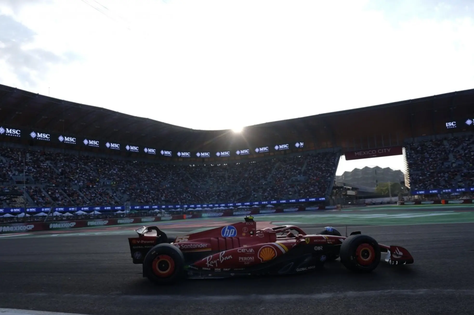 El Dr. David De Rungs responde dudas sobre la técnica DHI para restauración capilar