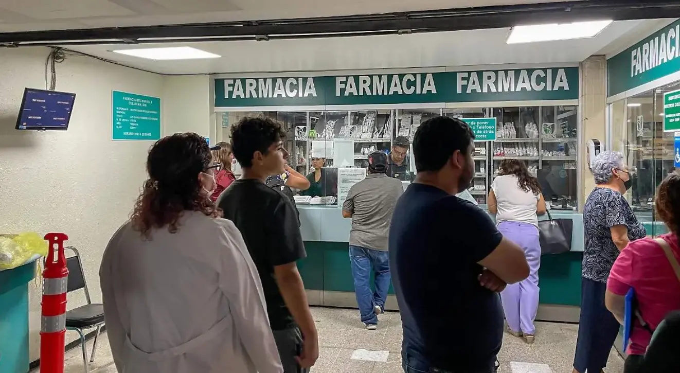 Marcha del IMSS provoca afectaciones viales en importantes avenidas de CDMX