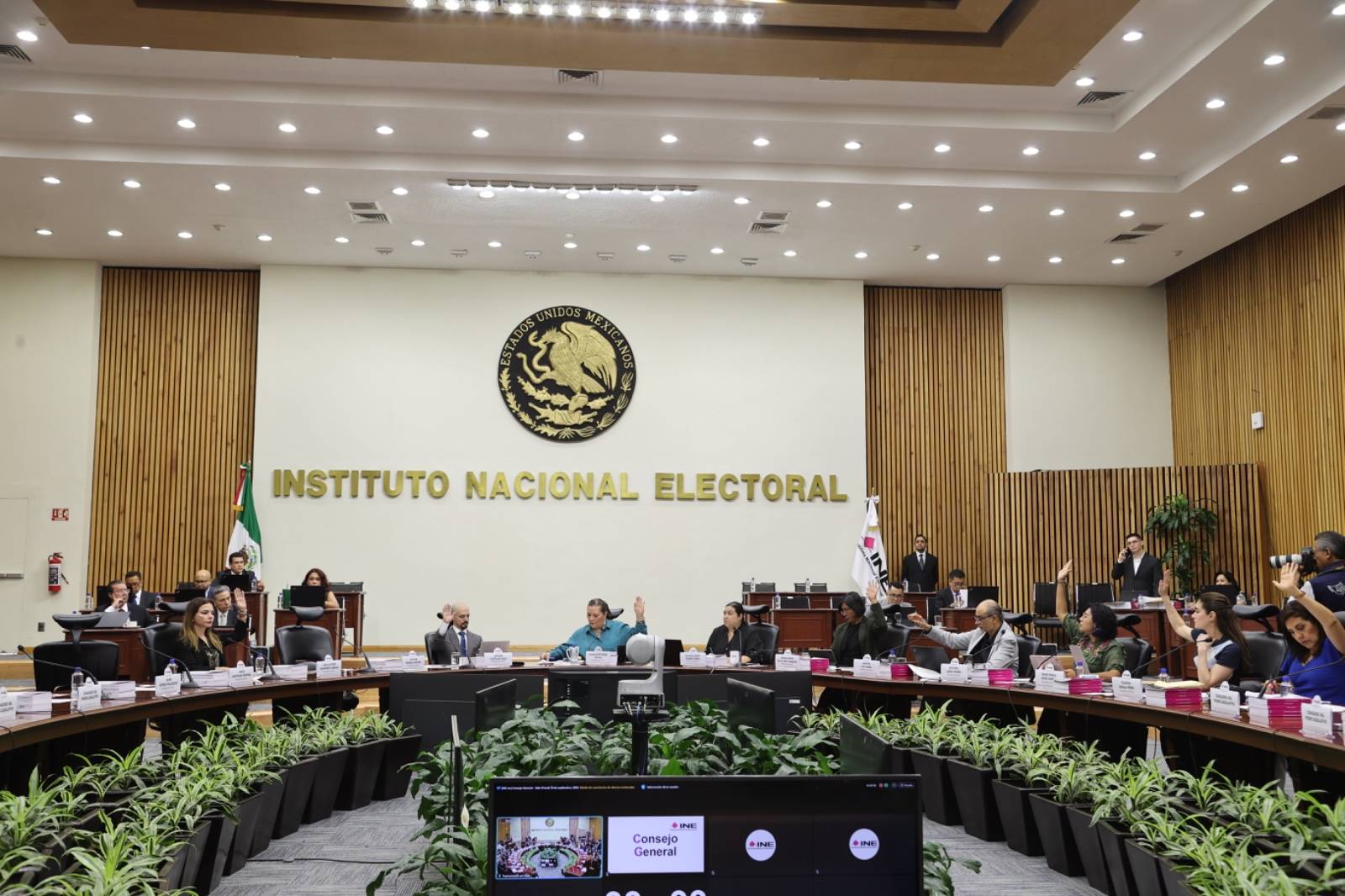 INE asegura que preparativos para elección judicial van bien